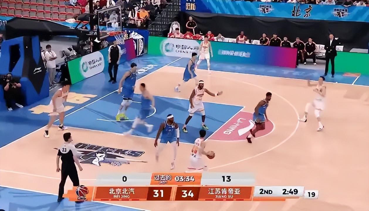开云体育平台-北京男篮4分险胜江苏！杰曼28+4，陈盈骏末节超神，这3人打的最差